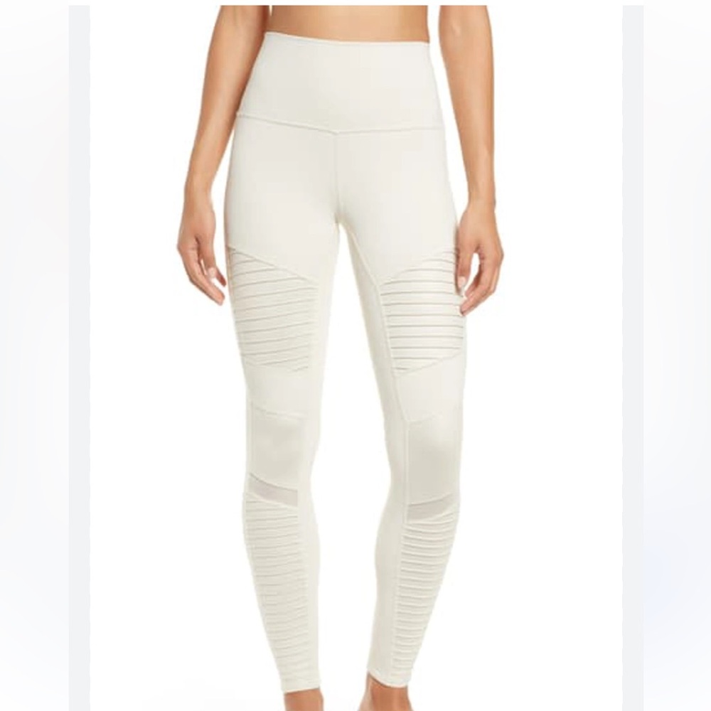 Alo Yoga High Waist Moto Leggings In Bone